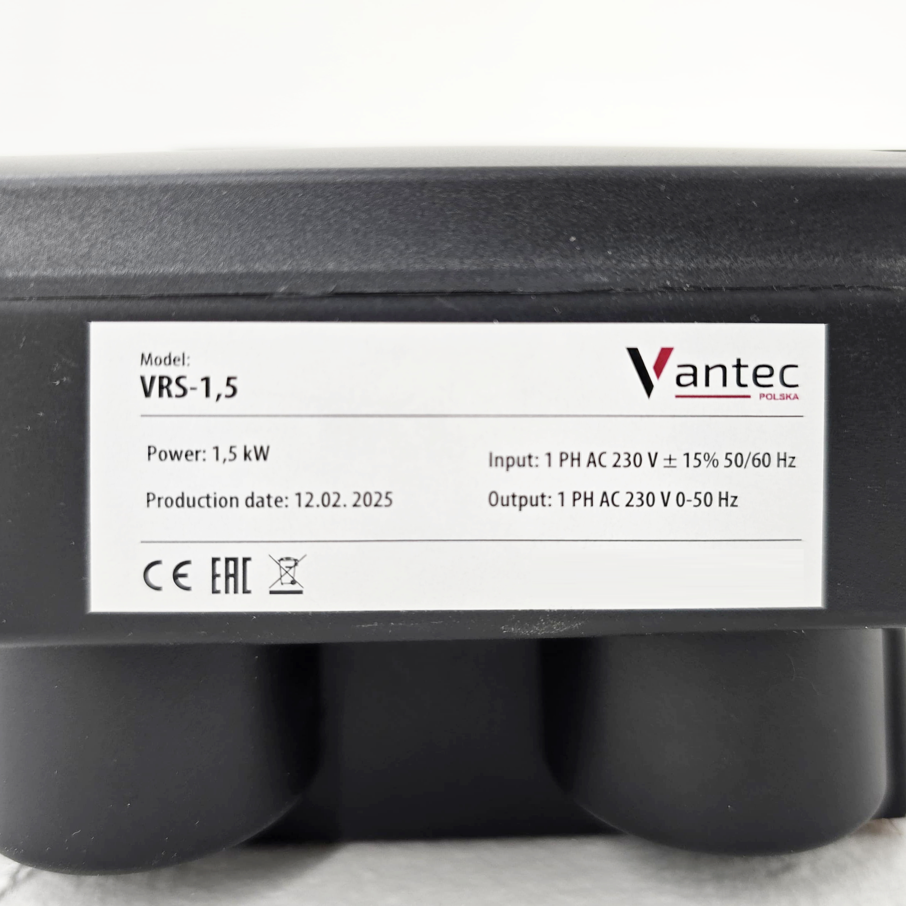 Falownik VRS-1,5 Vantec – Inteligentne Sterowanie Pompami 230V (0,75-2,2kW) zdjęcie numer 4